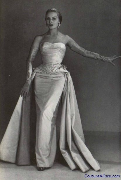 Jean Dessès gown
