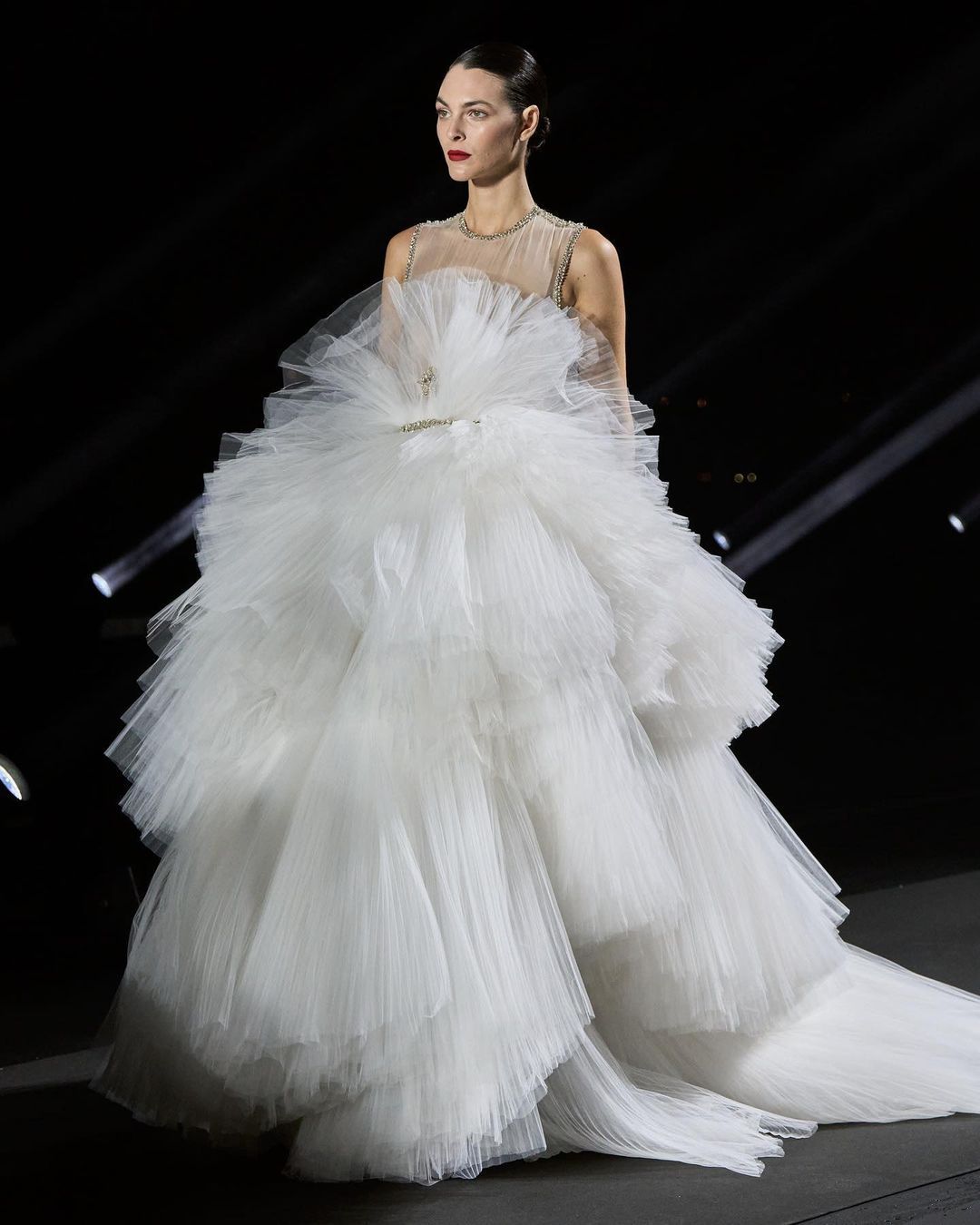 Vittoria Ceretti in Giambattista Valli