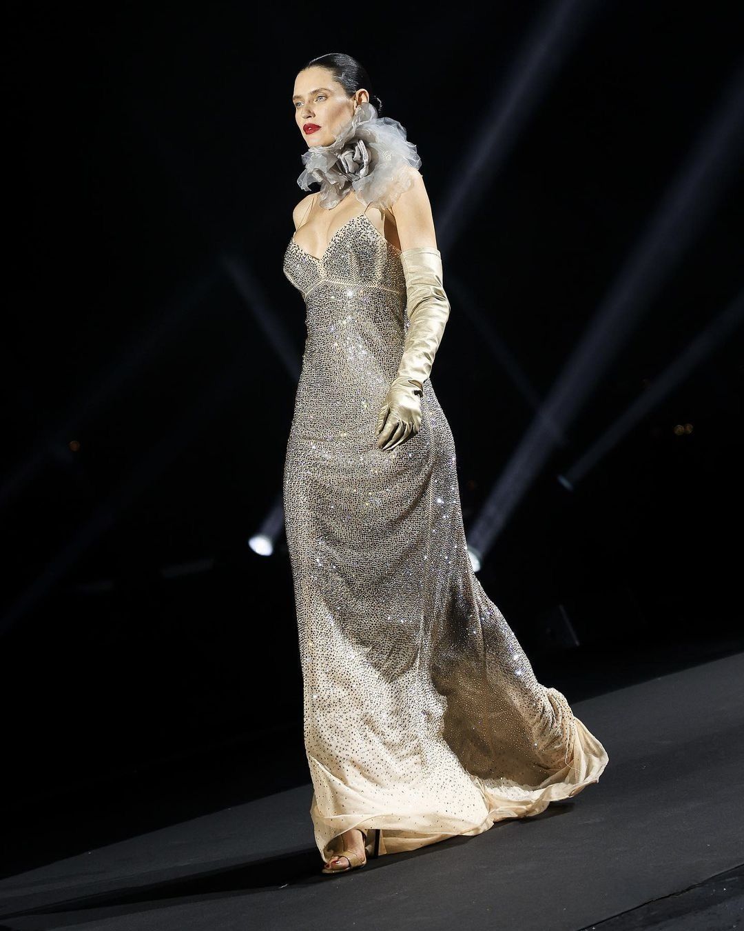 Bianca Balti in Ermanno Scervino