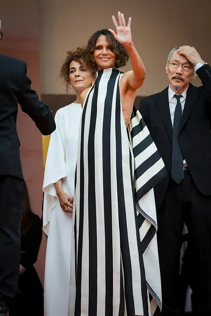 Halle Berry in Jacquemus